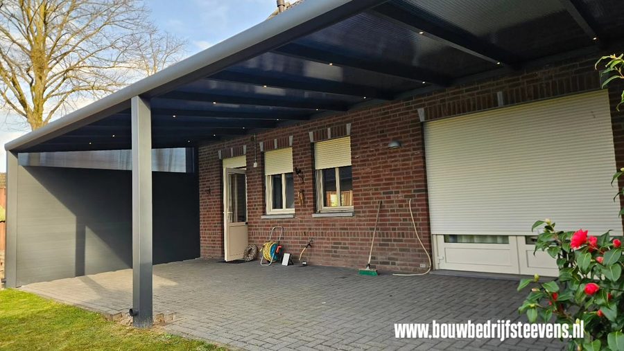 Aluminium overkapping met LED-spots